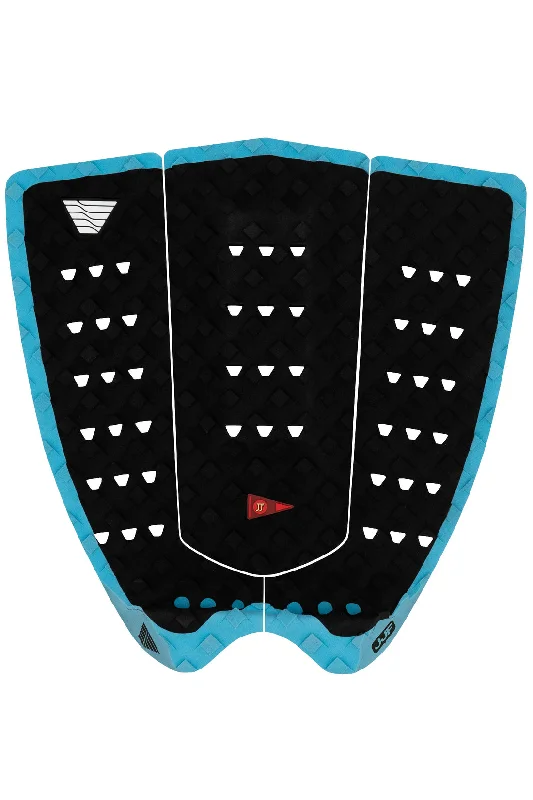 Wetsuit-friendly surf pad for comfort-  VEIA JJF Round Tail Pro Traction Pad-Night/Blue