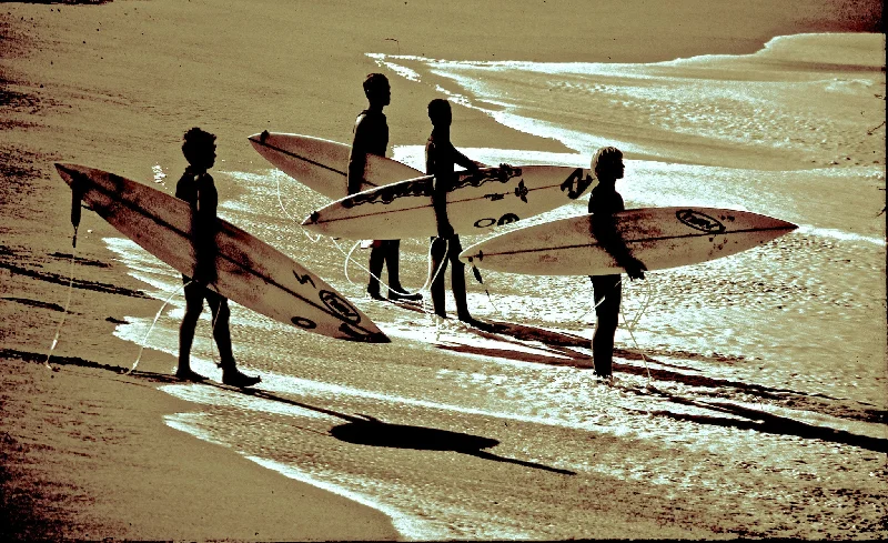 Surf clothing for the ultimate wave rider-North Shore Boyz