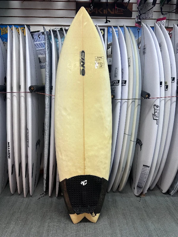 Best surfboards for women-6'0 Cino